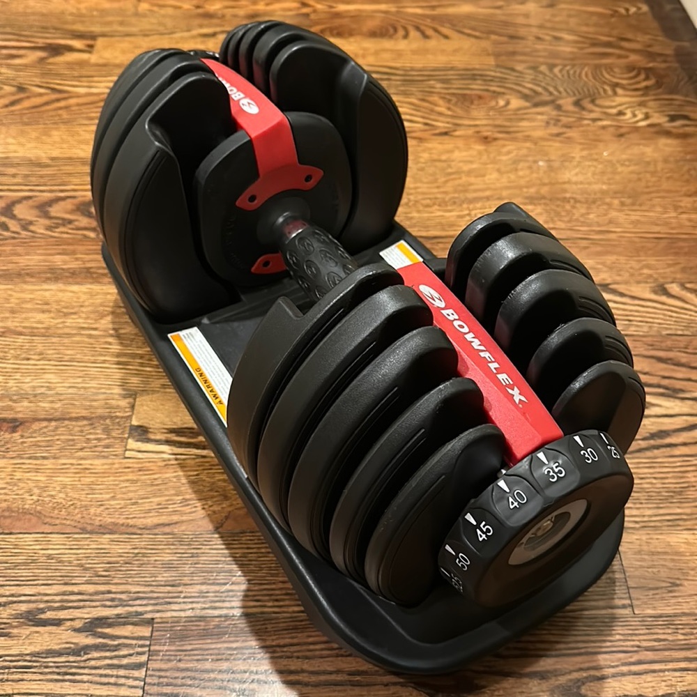 Bowflex selectTech adjustable dumbbell
